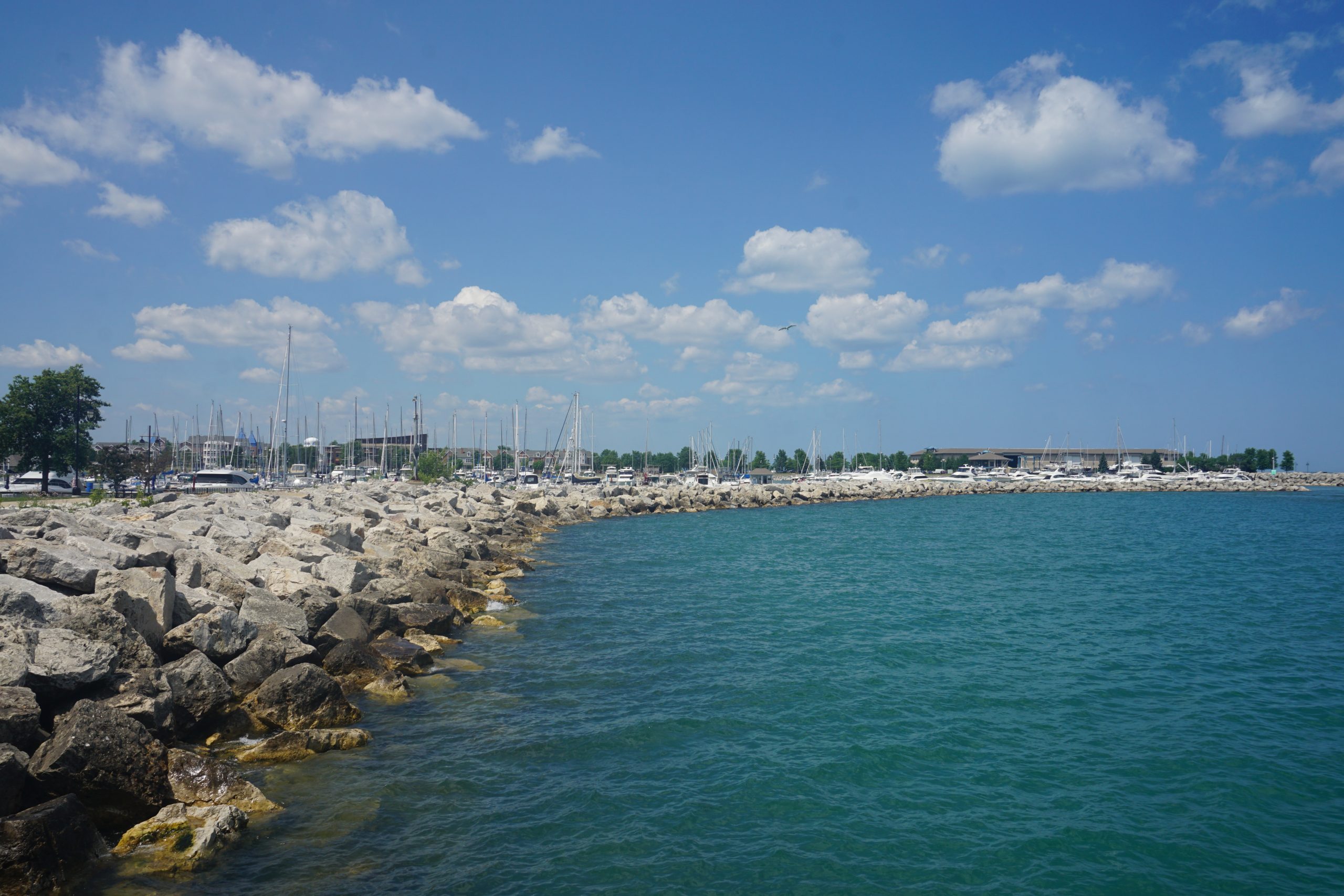 Does Lake Michigan Connect to the Mississippi River