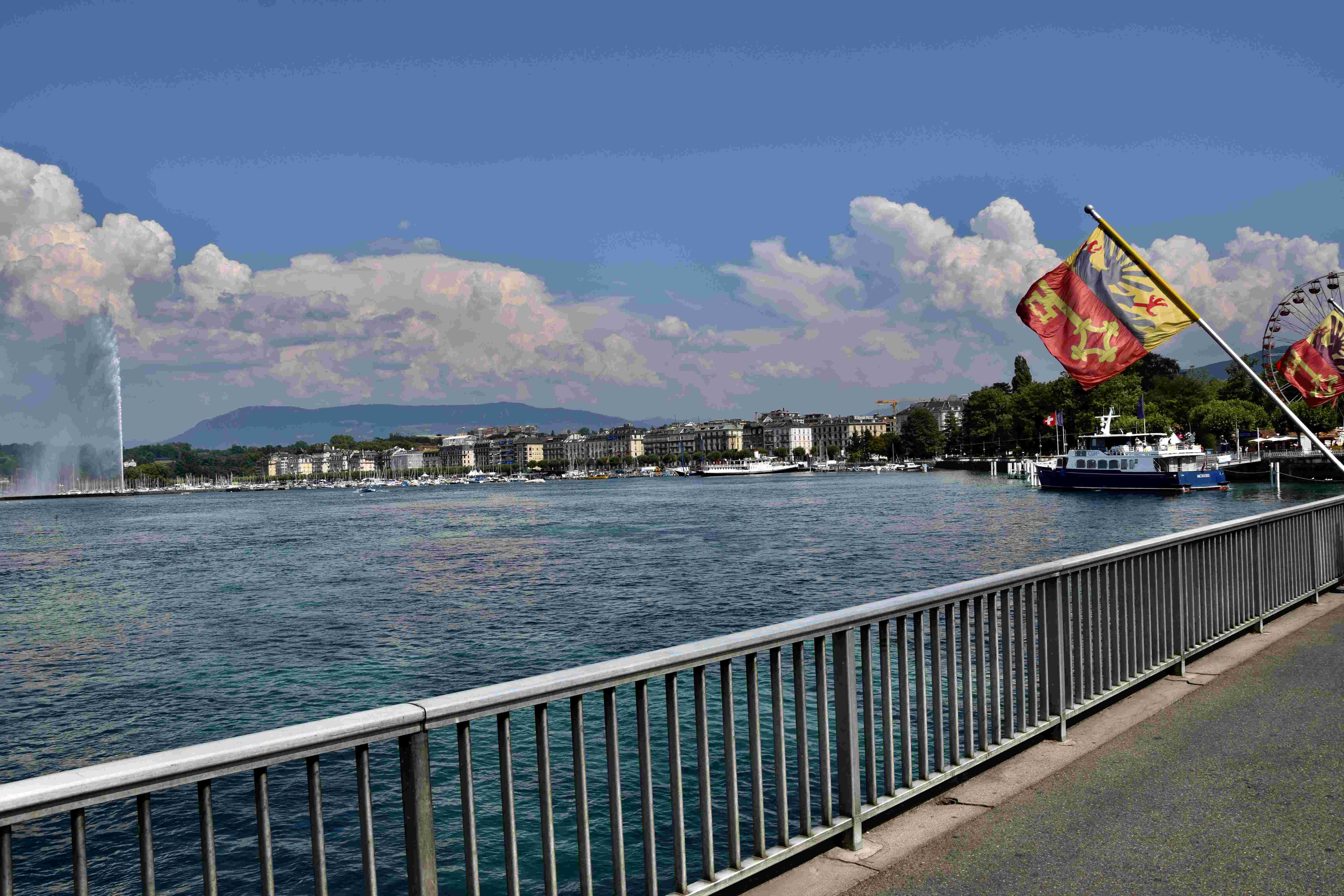 paddleboard lake geneva switzerland